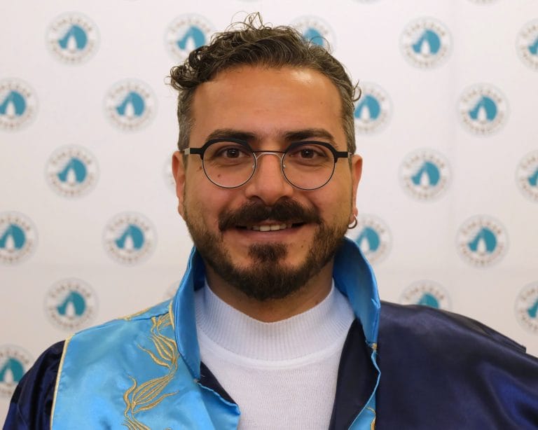 Optisyenlik sadece gözlük satışı değildir! Yapay zeka iyi bir optik profesyoneliyle yarışabilir mi?