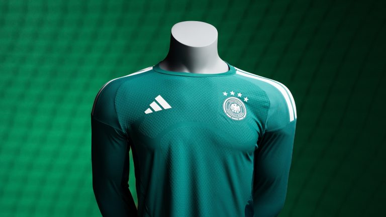 ADIDAS, FIFA DÜNYA KUPASI 2026™ FEDERASYON KALECİ FORMALARININ TASARIM HİKAYELERİNİ PAYLAŞTI