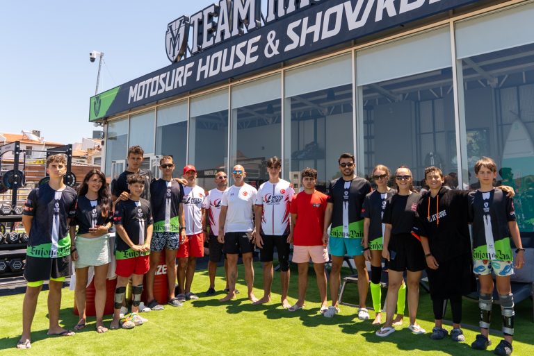 Türk Sporcular İzeltaş Dünya Motosurf Şampiyonasında   Zirve Yolunda