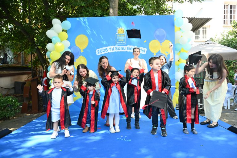 Tohum Otizm Vakfı Eğitim Kurumları Öğrencilerinden Gururlandıran Yıl Sonu Gösterisi