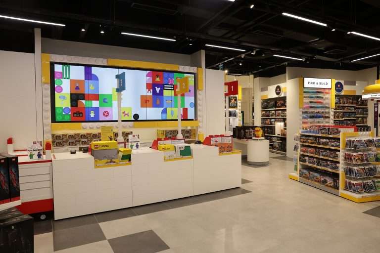 The LEGO Group ve Peeraj Group İstanbul’da Yeni Mağazasını Açtı