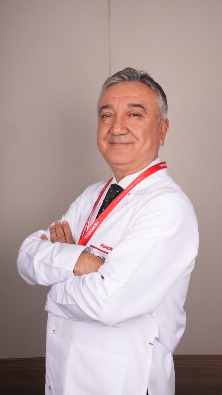 YAZ SICAKLARINDA YETERSİZ SU TÜKETİMİ BÖBREKLERİNİZİ YIPRATMASIN