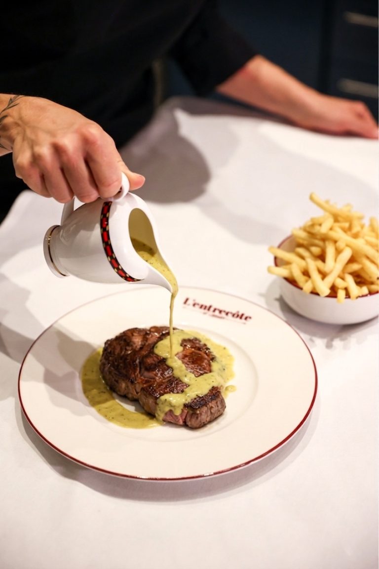 L’entrecôte At Library Yeni Sezonuna Başlıyor