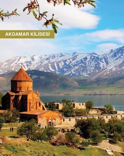 Dünyanın Dört Bir Yanından Öğrencileri Buluşturan “Bilgi Buzkıranı” Seferi Başladı Türk Öğrenci, Eşsiz Keşif Gezisinde Türkiye’yi Temsil Edecek