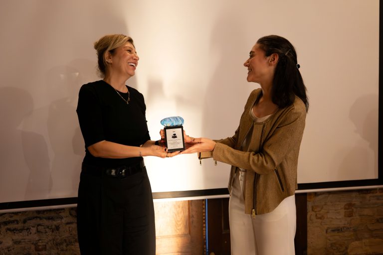 Kuşadası’nda Kültür ve Düşünce Buluşmaları Devam Ediyor  Old Town Talks 