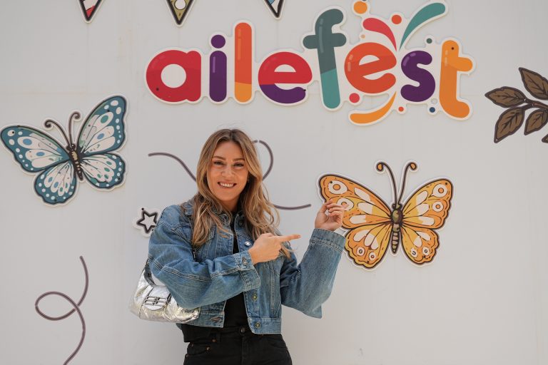 Sinem Kobal’dan AileFest’e tam not: “Çok beğendim”