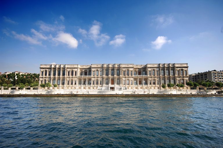 Çırağan Palace Kempinski İstanbul, Condé Nast Traveler Okurları Tarafından Dünyanın En İyi 50 Oteli Arasında Gösterildi