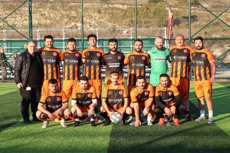 NAĞMALUP LİDER PARSAN ÇEYREK FİNALDE