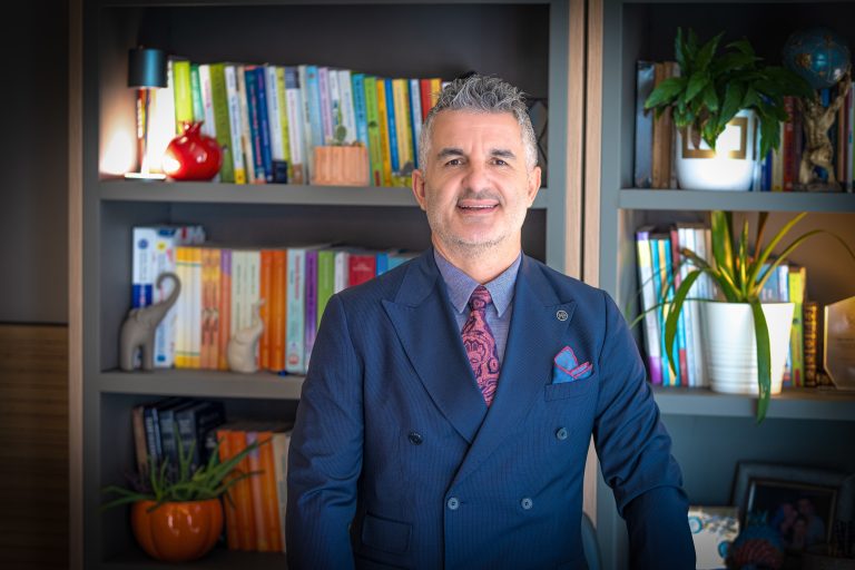 Acıbadem Üniversitesi Beslenme ve Diyetetik Bölümü Başkanı Prof. Dr. Murat Baş kas gücüyle yaşam süresi arasındaki ilişkiyi değerlendirdi