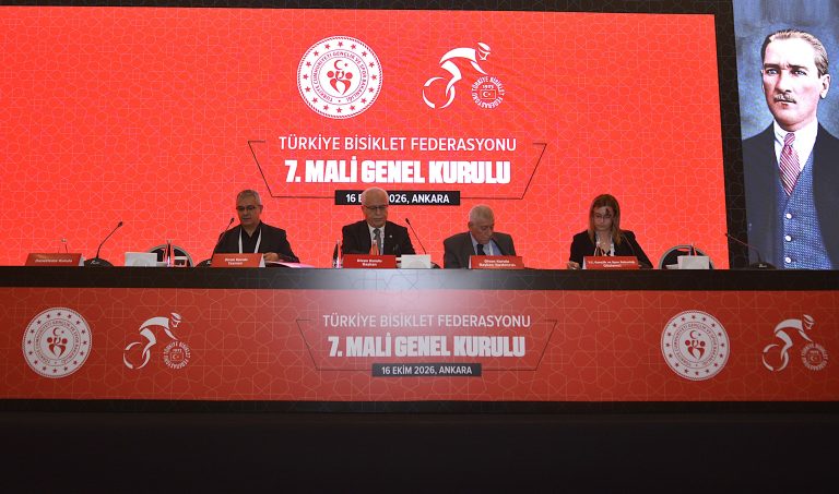 TÜRKİYE BİSİKLET FEDERASYONU YÖNETİMİ GÜVEN TAZELEDİ