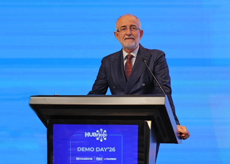 Halkbank HUBrica Demo Day’de 10 Girişimi Yatırımcılarla Buluşturdu
