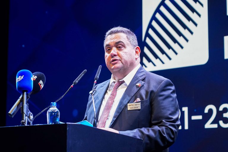 TURKCOMPOSITE FUARINDA STRATEJİK İMZALAR ATILDI